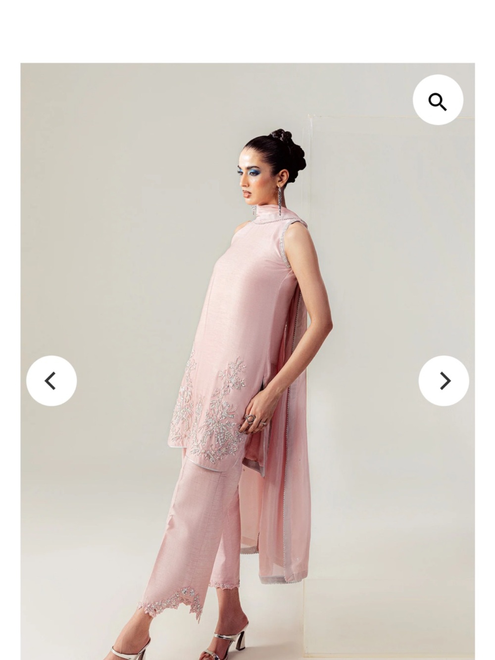 Elegant Pink Embroidered Women Kurta Set